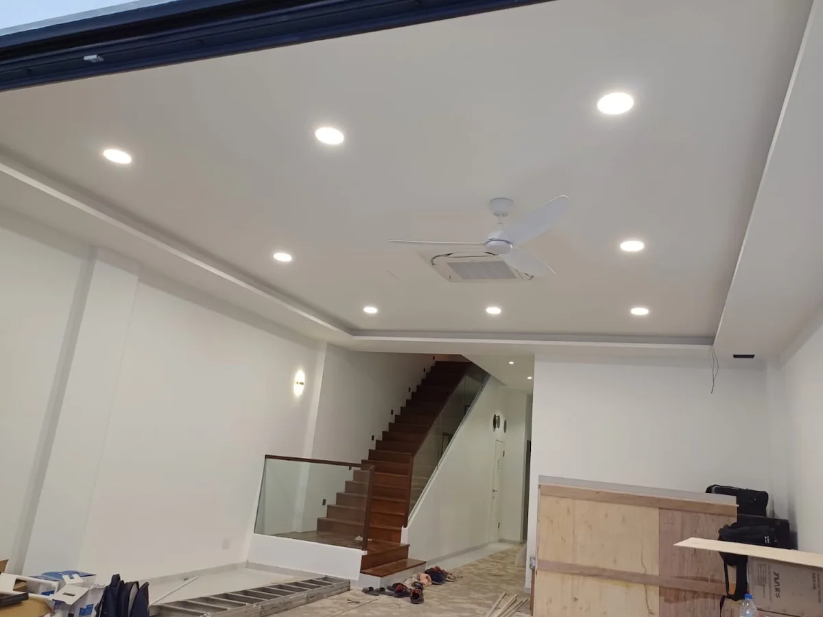Recessed ceiling lights