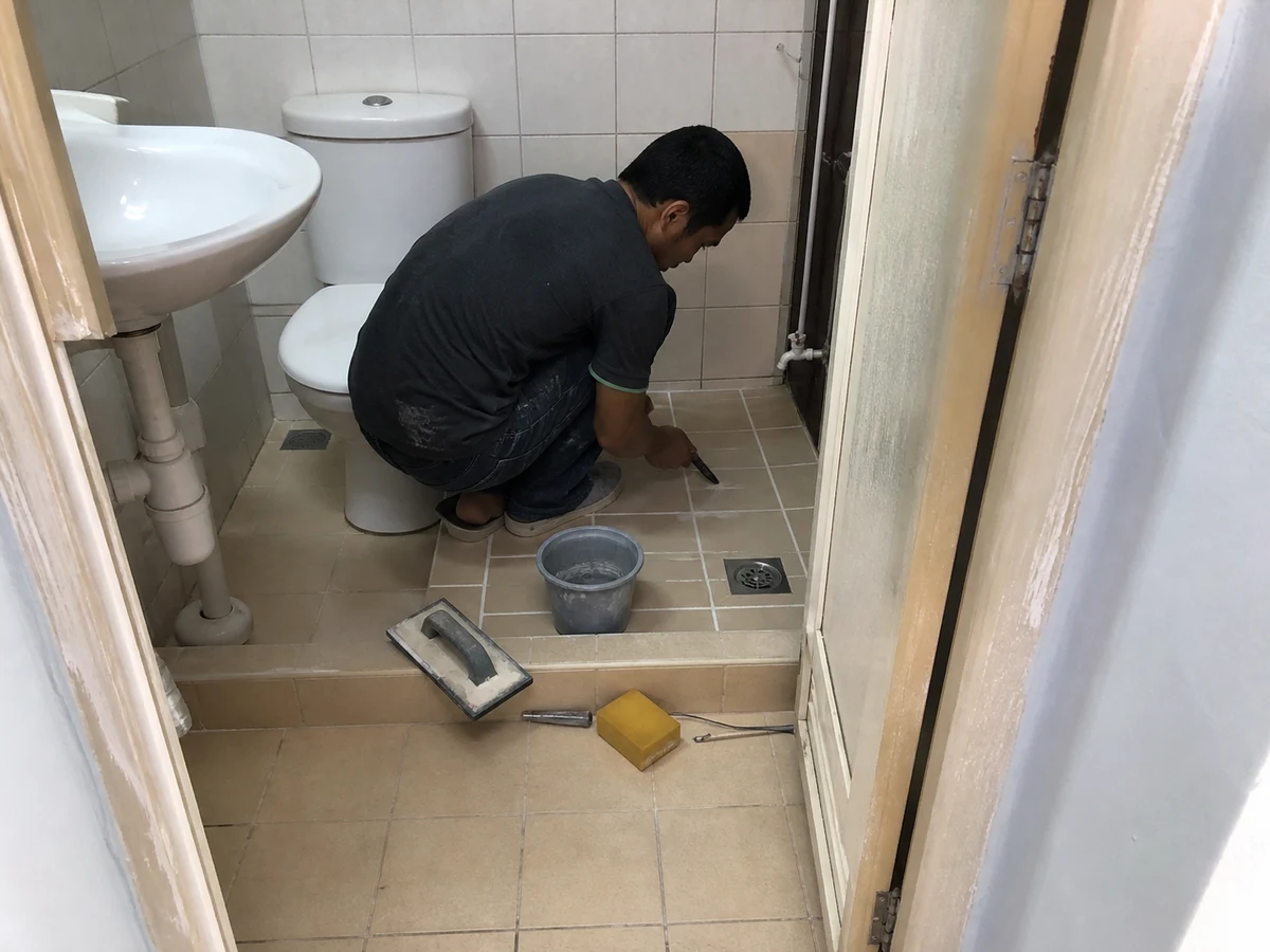Bathroom grouting work